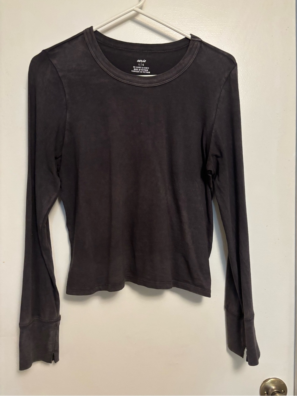 aerie Long Sleeve Crewneck Top in Charcoal Black